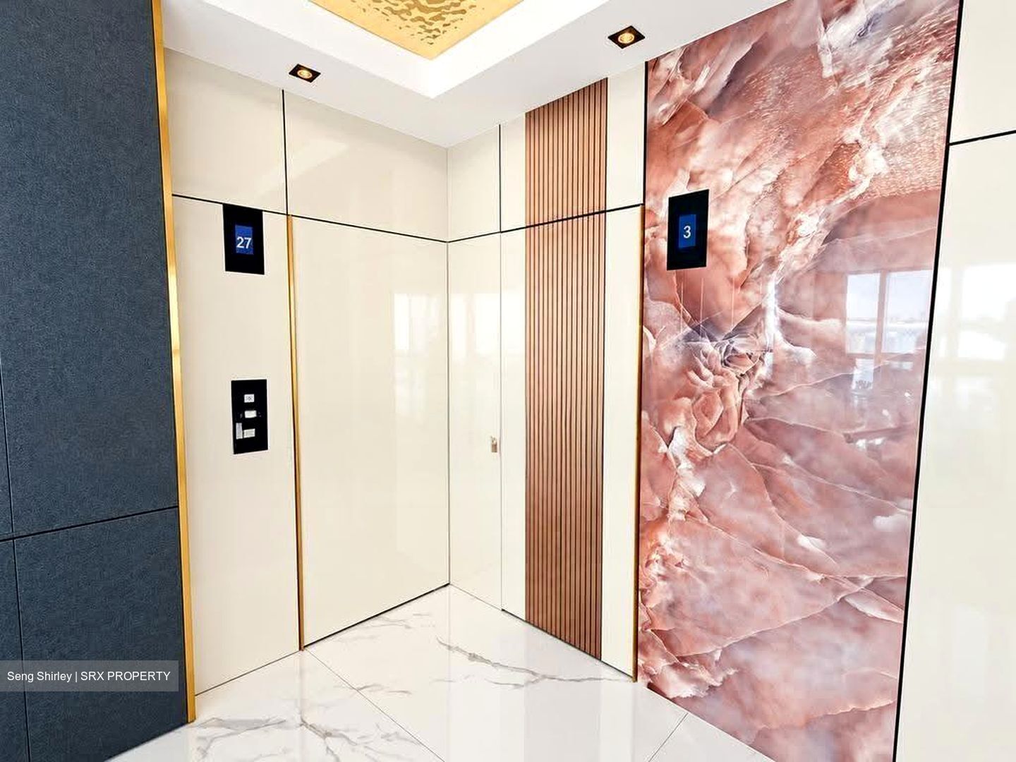 Marina Bay Residences (D1), Condominium #630746271